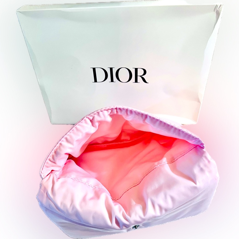 NEW Dior Pink Puffy Cosmetic Bag, NIB - Picture 4 of 11